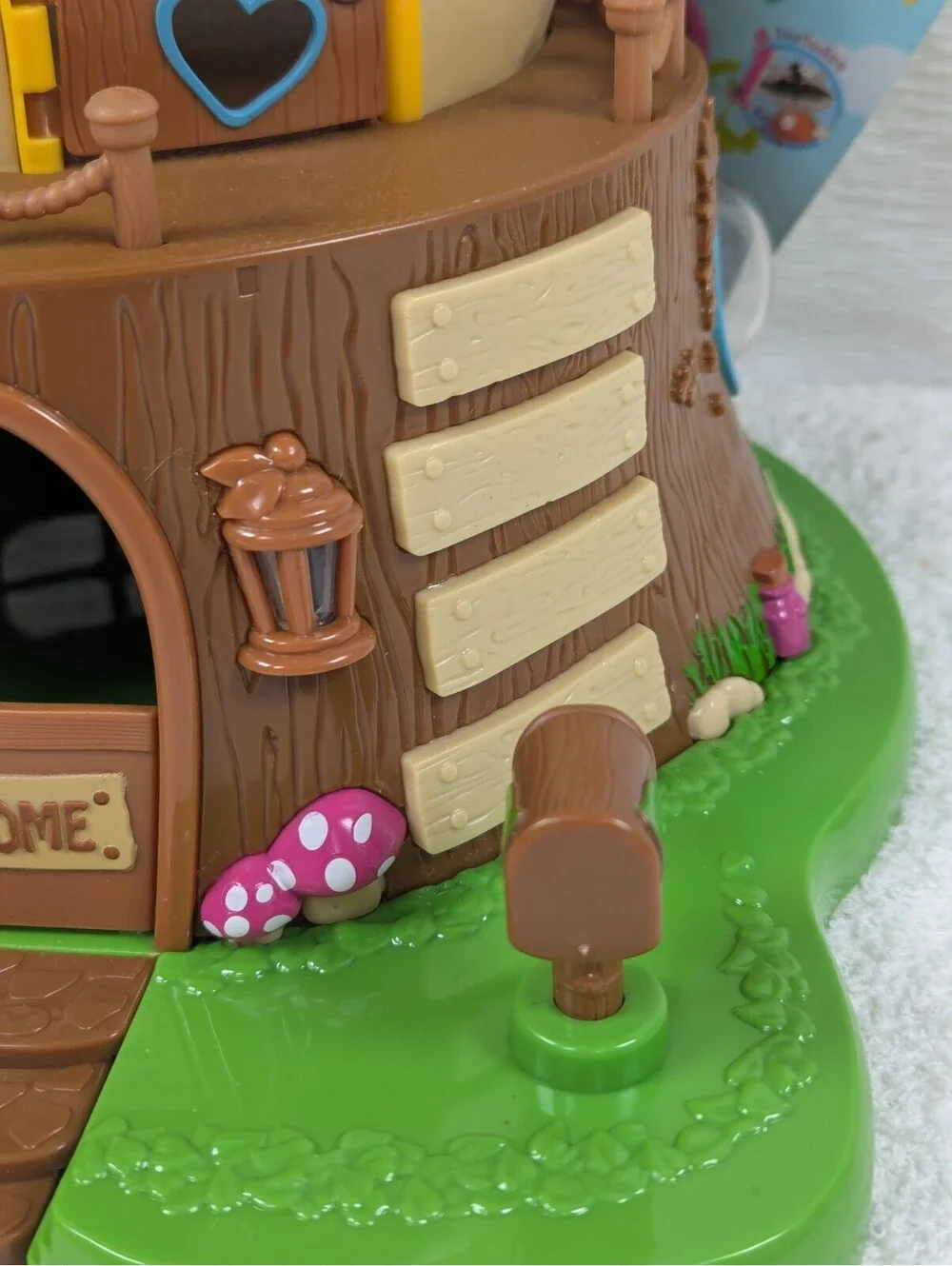 Li'l Woodzeez - Acorn Treehouse & Accessories